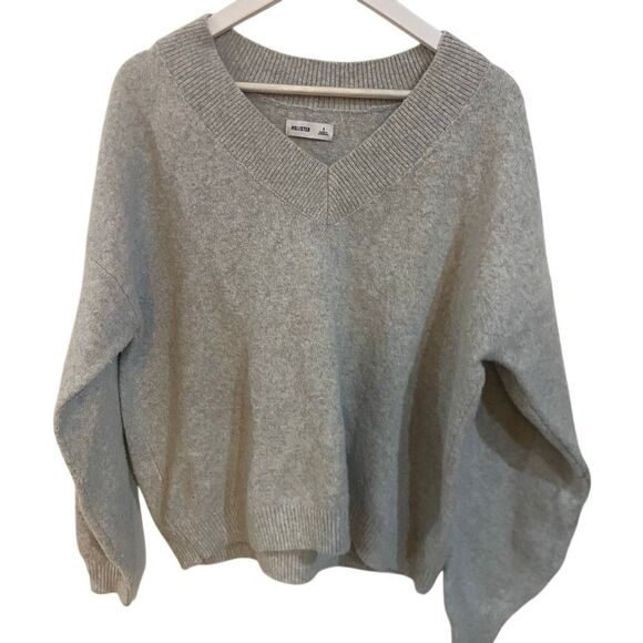 Hollister size small gray V-neck sweater Jimmy - Picture 1 of 4